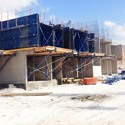 Reconstruction of 2,000 housing units